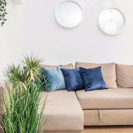Apartment Spacestays For 5 Zentrum Wifi Hbf