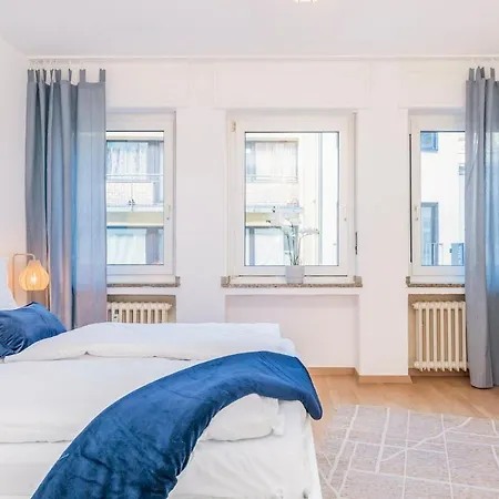 Apartment Spacestays For 5 Zentrum Wifi Hbf *