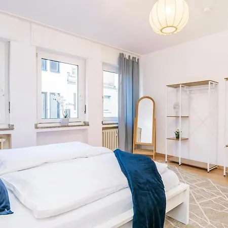 Apartment Spacestays For 5 Zentrum Wifi Hbf Krefeld