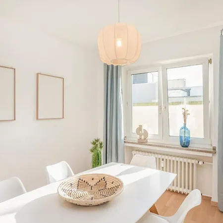 Apartment Spacestays For 5 Zentrum Wifi Hbf